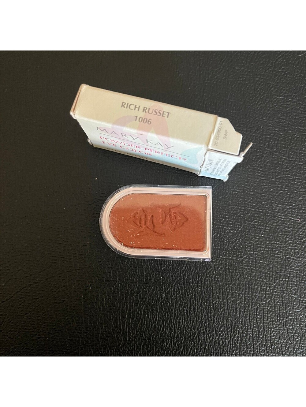 New Mary Kay Powder Perfect Eye Color Shadow - Rich Russet